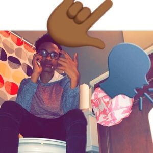 Meet your Posher, Dylan